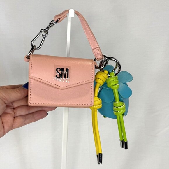 Embossed Woven X-Large Tote Bag, Black, w/Colorful Bag Charms, NWT - Picture 7 of 16